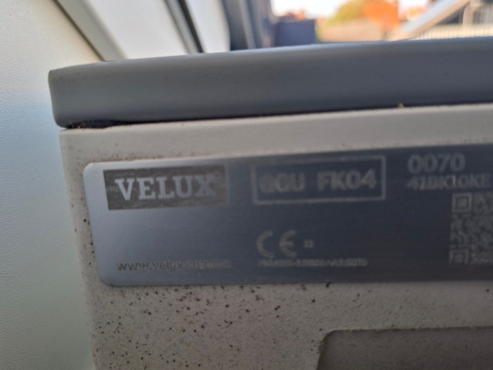 Velux kunststof dakraam GGU FK04 0070, Ophalen, Zo goed als nieuw
