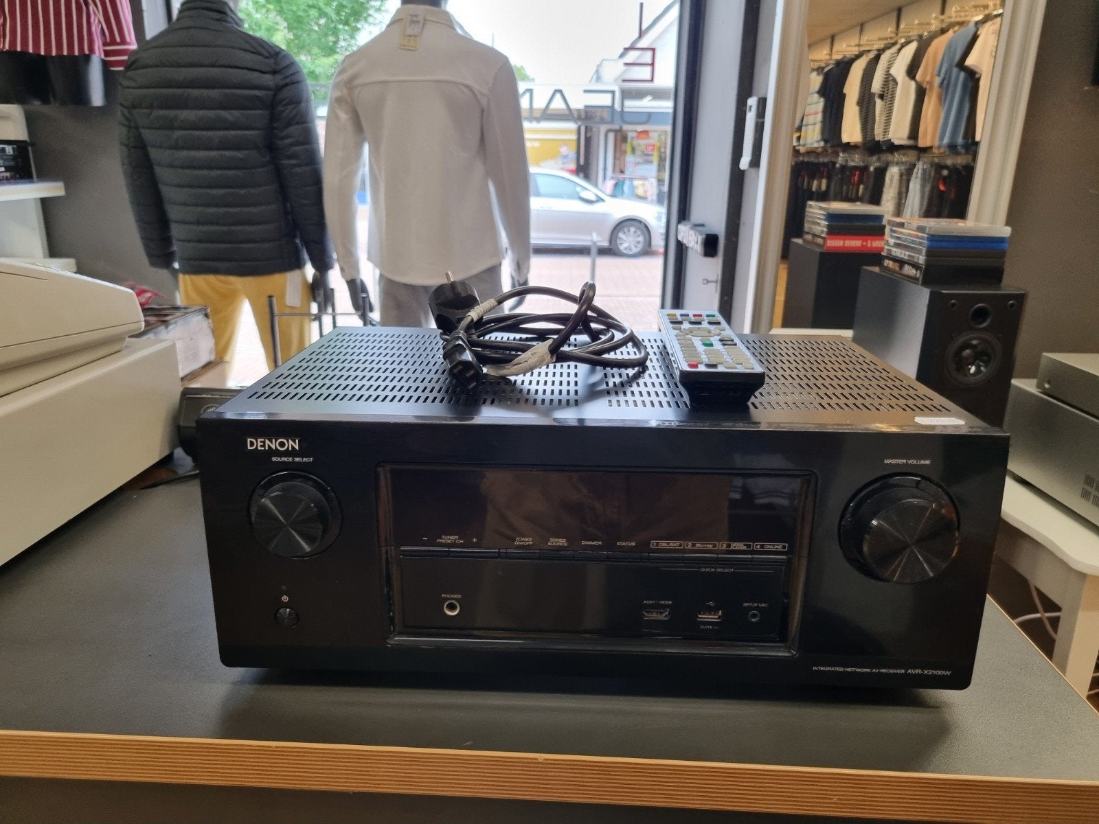 Denon AVR-2100 Receiver - Nieuwstaat!, Denon, Ophalen of Verzenden, Zo goed als nieuw, //