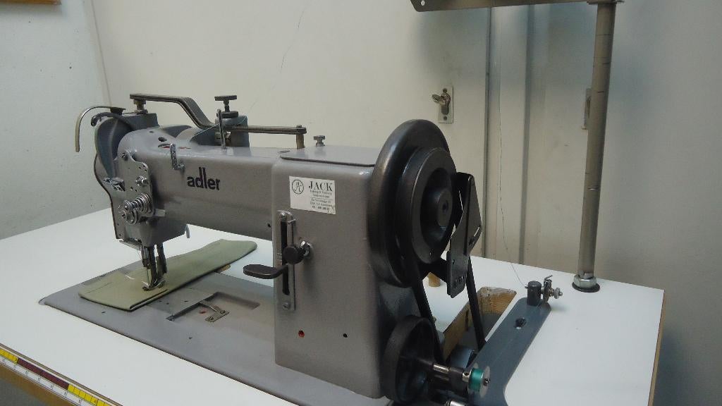 Industrie Naaimachine Adler 3 Voudig Transport(167), Overige merken, Gebruikt, Ophalen of Verzenden, Naaimachine