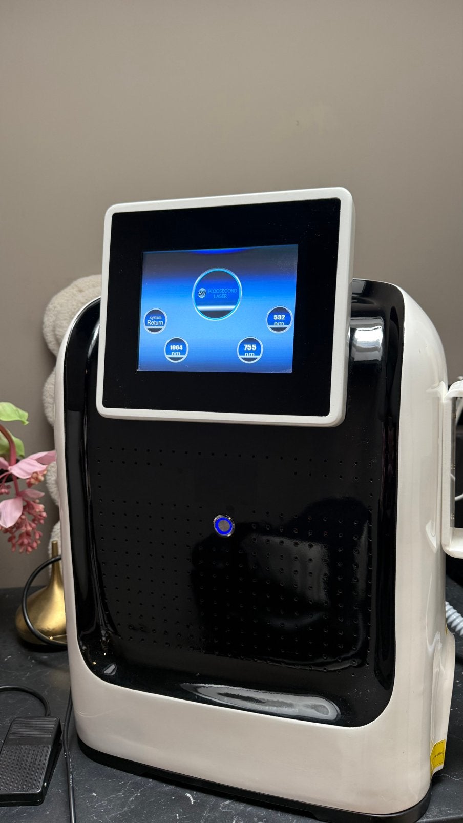 Pico laser tattoo removal pmu verwijderen professioneel!, Ophalen, Zo goed als nieuw, Overige typen