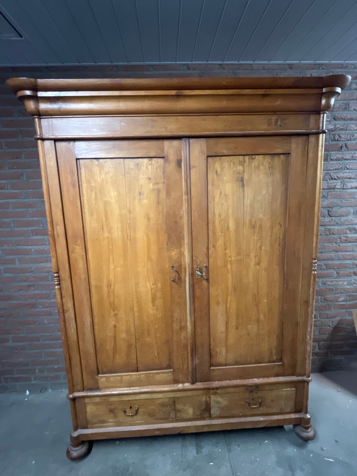 Antieke Grenen kast - Opknapper - moet weg!, Ophalen