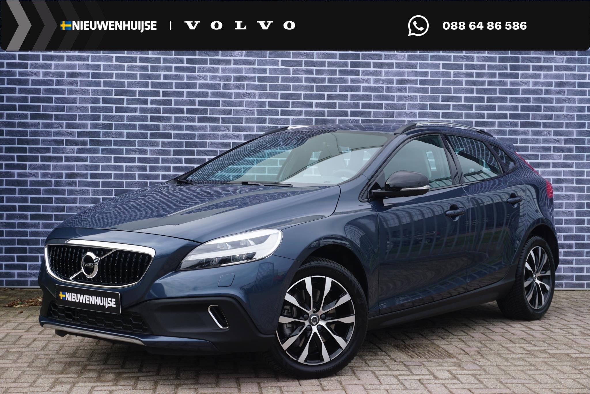 Volvo V40 Cross Country 1.5 T3 Dynamic Edition Volvo V40 Cro, Auto's, Euro 6, 4 cilinders, Blauw, Leder en Stof