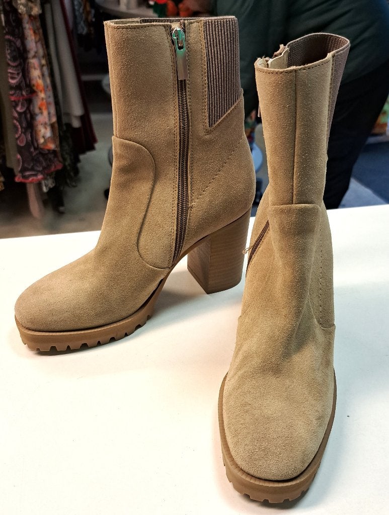 Sacha beige suede leren boots enkellaarzen mt 38 zgan 47794, ., Beige, Lage of Enkellaarzen, Ophalen of Verzenden