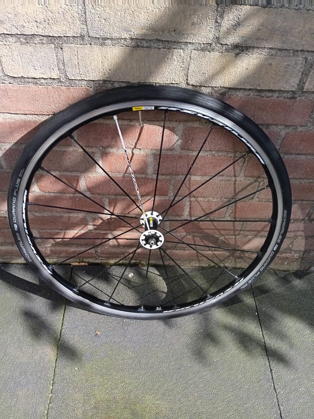 Mavic Ksyrium SLS Voorwiel met Schwalbe Durano Plus Band, Fietsen en Brommers, Gebruikt, Aluminium, Racefiets, Ophalen
