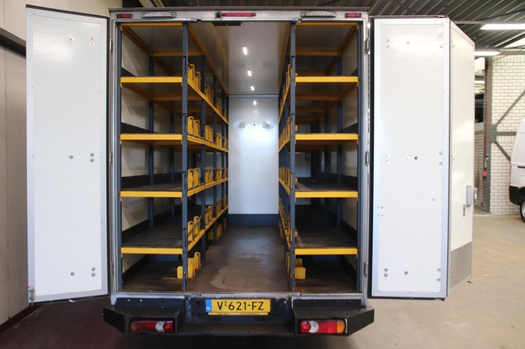 Renault Master 2.3 dCi 150 PK HANDGESCHAKELD LOWLINER VERKOO, Voorwielaandrijving, 145 pk, Stof, Gebruikt