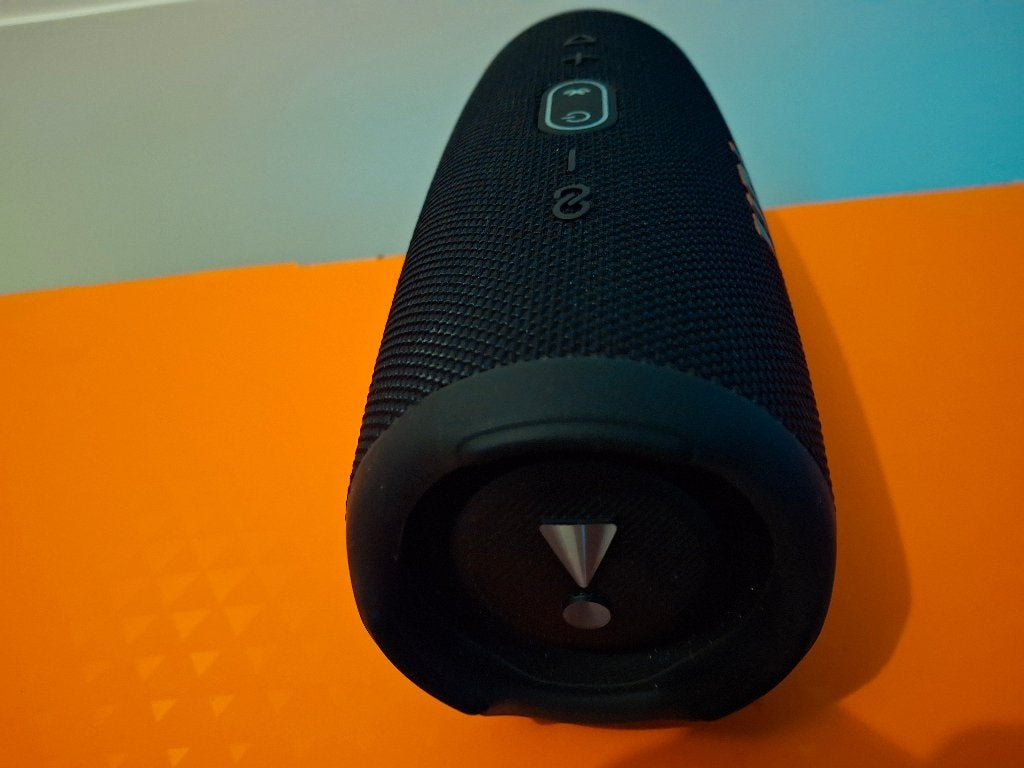 JBL Bleutooth V5.1
