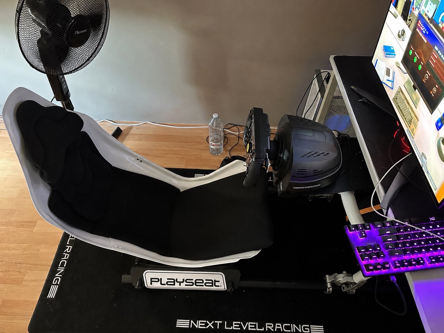 Playseat F1 Instinct met Next Level Racing mat, Ophalen, Zo goed als nieuw