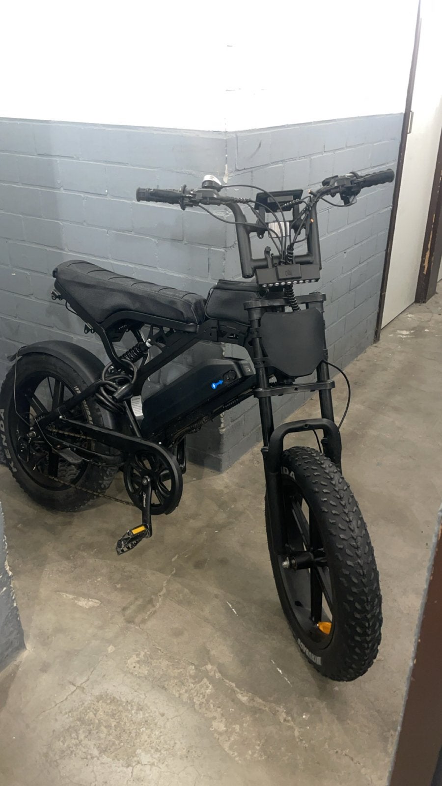 Custom v20 pro !, Fietsen en Brommers, Elektrische fietsen, Zo goed als nieuw, 51 tot 55 cm, 50 km per accu of meer, Ophalen