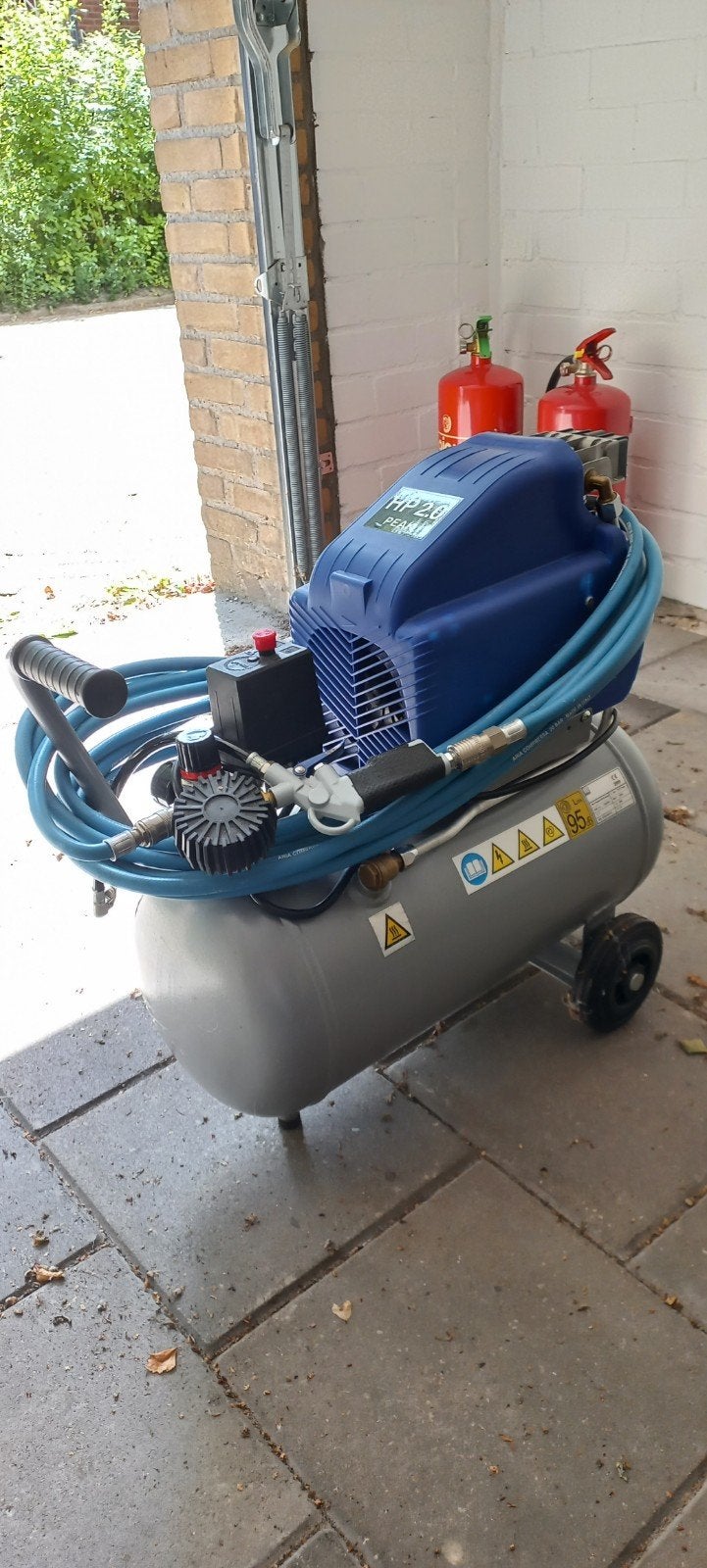 Compressor, Minder dan 25 liter, Ophalen, Zo goed als nieuw, Minder dan 200 liter/min