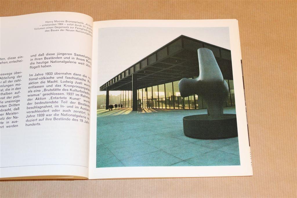Die Neue Nationalgalerie — Werner Haftmann [1969], Ophalen of Verzenden, Gelezen