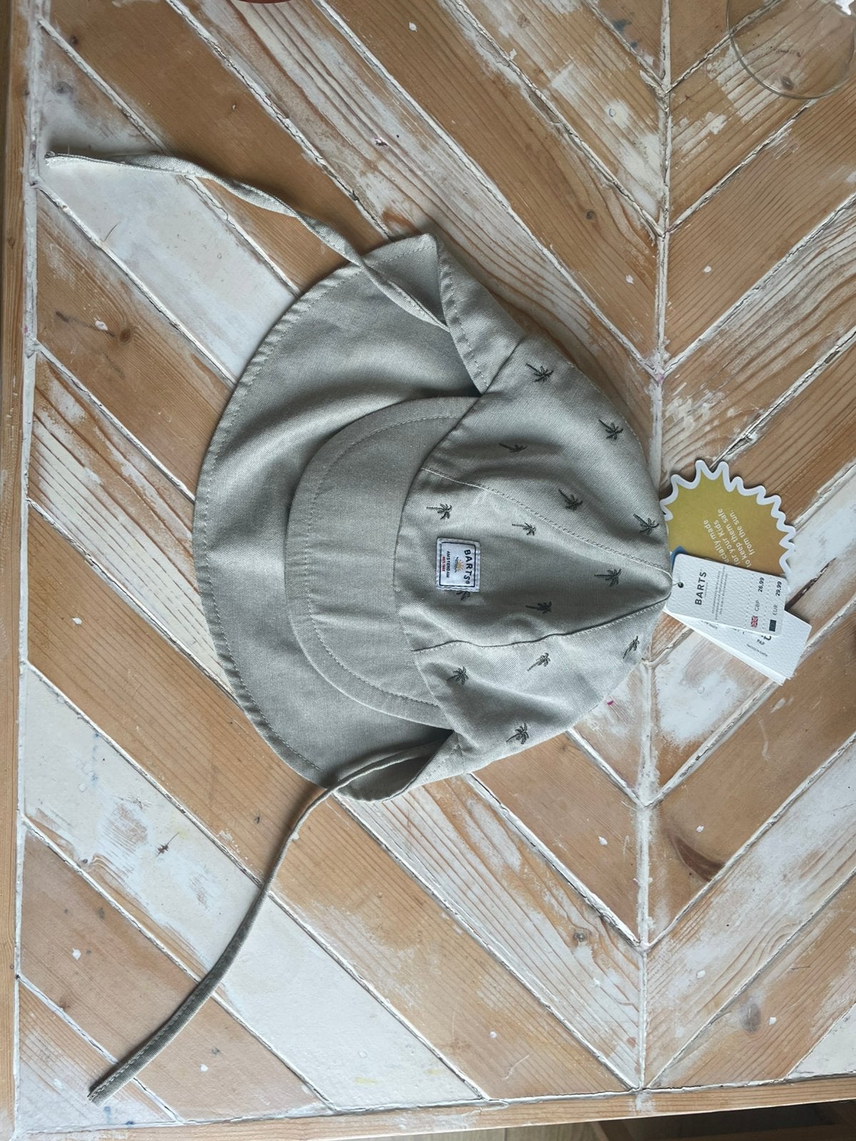 Zonnehoedje Barts kind 1 tot 1,5 jaar oud, Jongen of Meisje, Nieuw, Ophalen of Verzenden, Pet