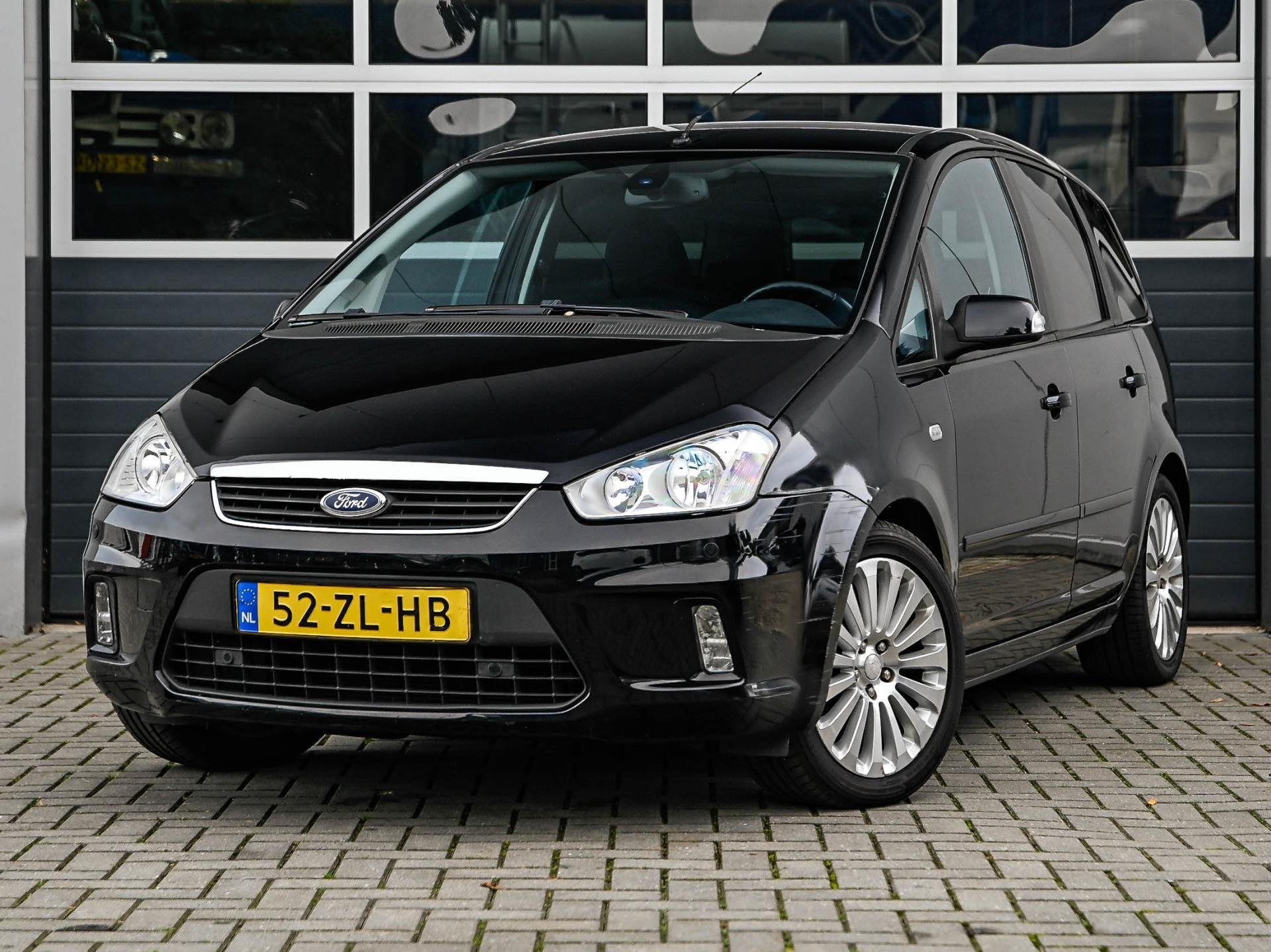 Ford C-Max 1.8-16V Titanium | Navi | PDC v+a | Climate contr, Auto's, Voorwielaandrijving, Gebruikt, Zwart, 4 cilinders