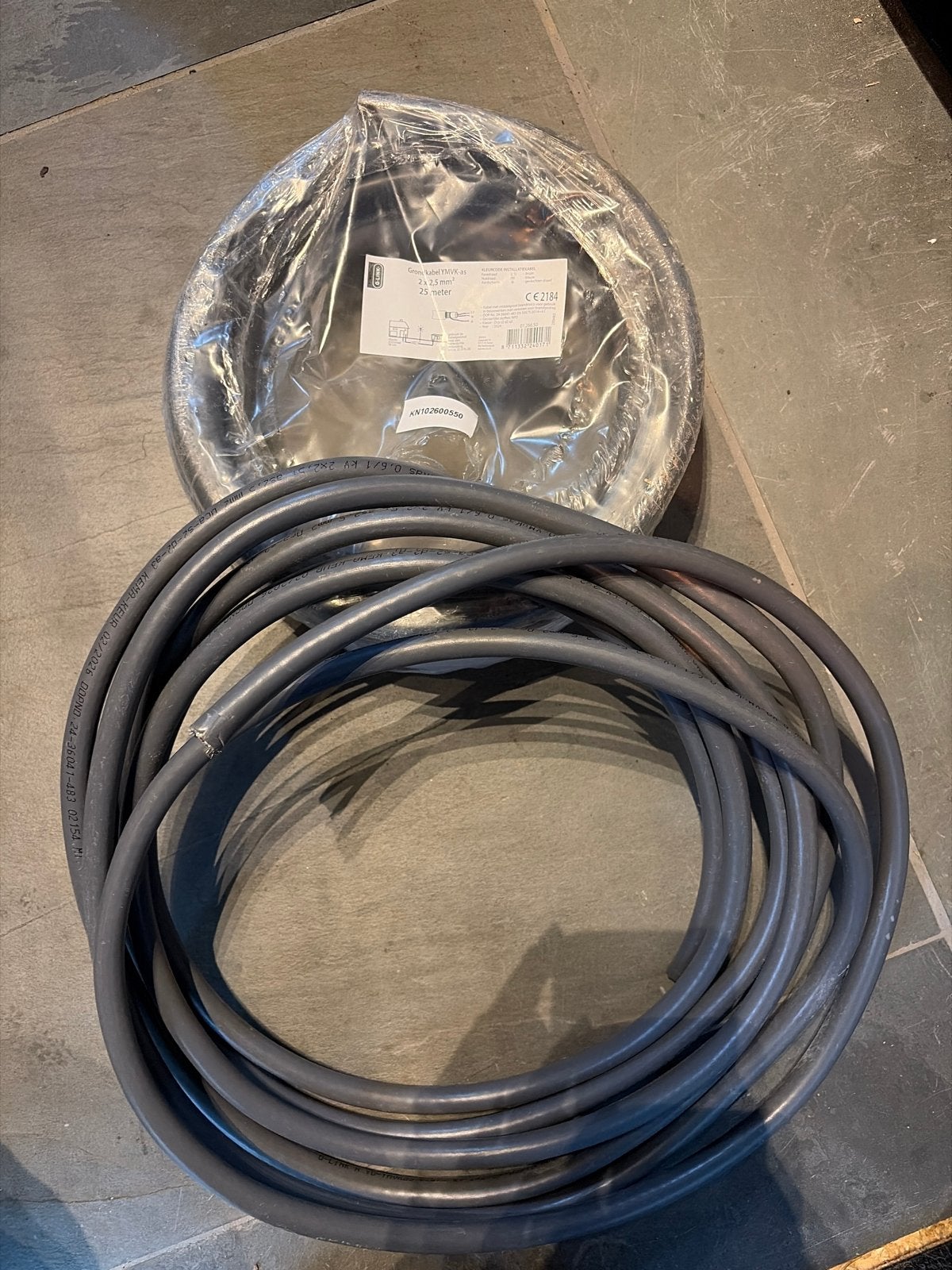 Grondkabel YMVK-as 2 x 2,5 mm² - 12,5 meter (in 2 delen), Doe-het-zelf en Verbouw, Ophalen of Verzenden, Nieuw, Kabel of Snoer