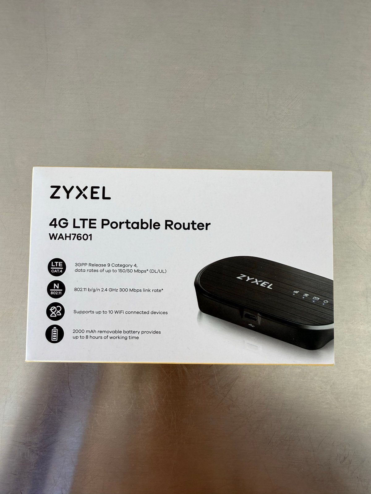 Zyxel WAH7601 4G LTE Portable Router - Nieuw in doos, Ophalen, Nieuw, Router