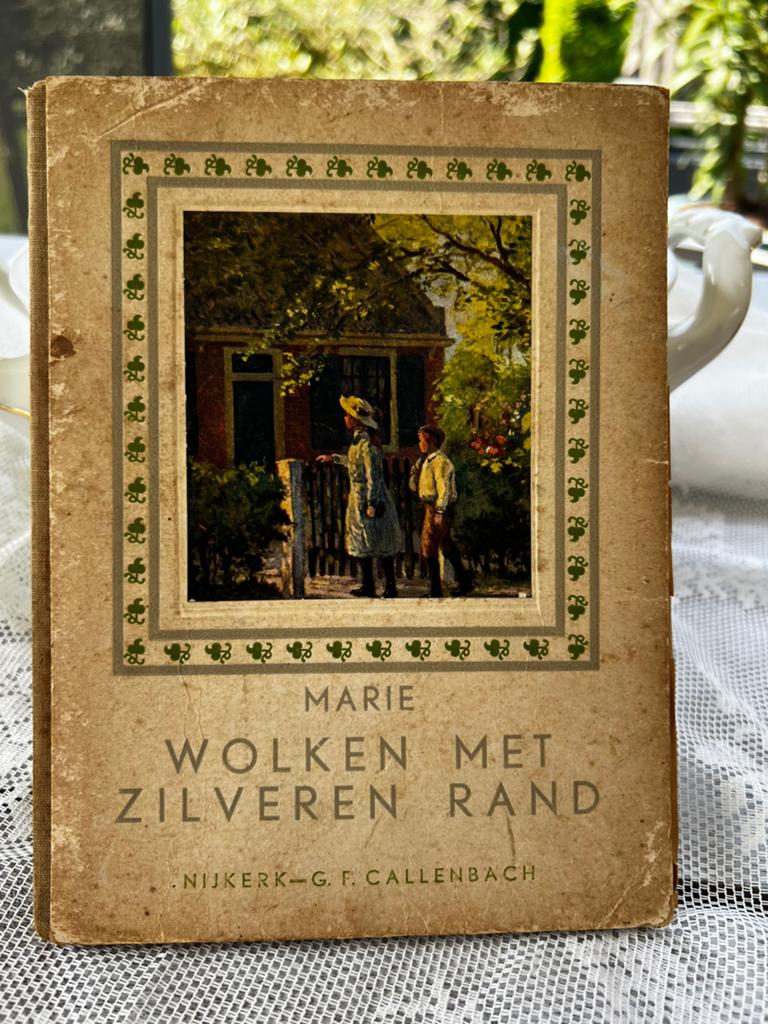 Marie Wolken met zilveren rand, Ophalen of Verzenden