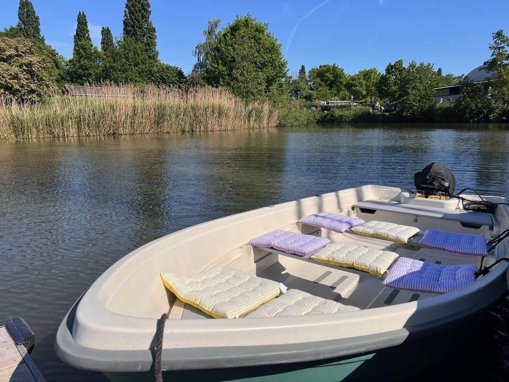 terhi sloepje huren utrecht 6 pers, Watersport en Boten, Ophalen, Zo goed als nieuw, Overige typen, Motorboot