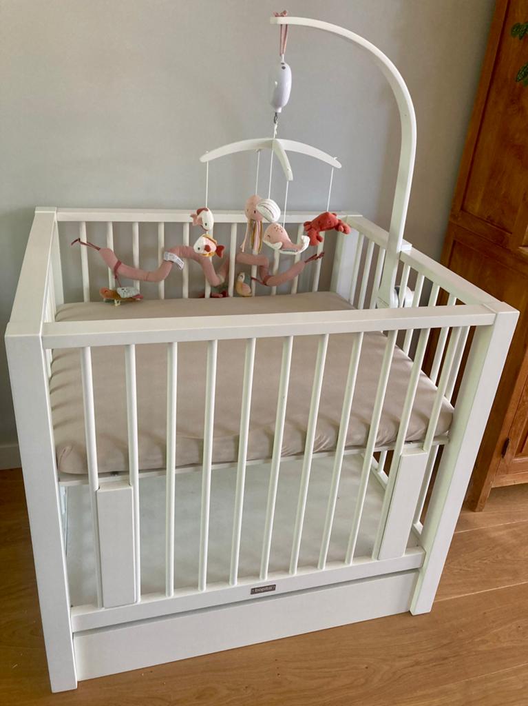 Bopita babybox wit met lade, compleet met Little Dutch set, Ophalen, Zo goed als nieuw, Rechthoekig, Boxkleed