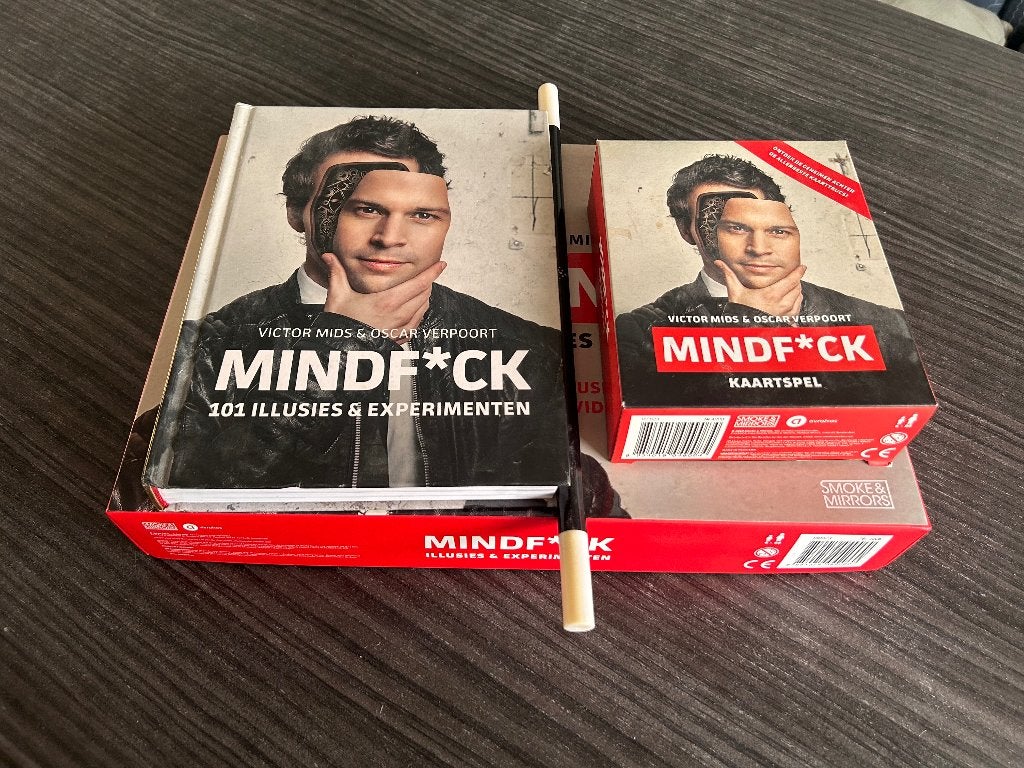 Mindf*ck pakket compleet, Hobby en Vrije tijd, Ophalen, Zo goed als nieuw