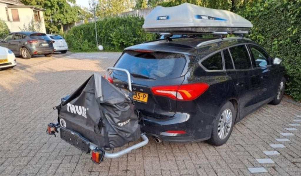 Te huur Thule trekhaakkoffer (trekhaaktas), Ophalen, Zo goed als nieuw