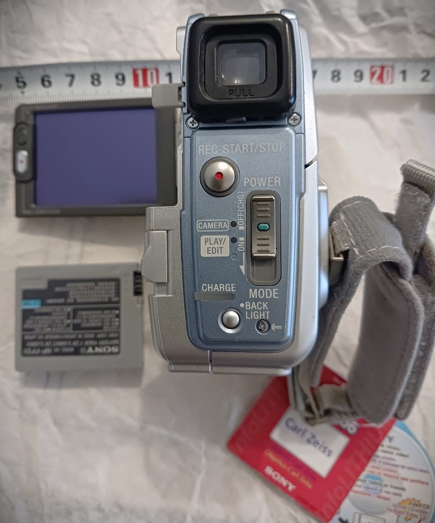 sony handicam DRC-PC106, Gebruikt, Dvd, 20x of meer, Ophalen of Verzenden