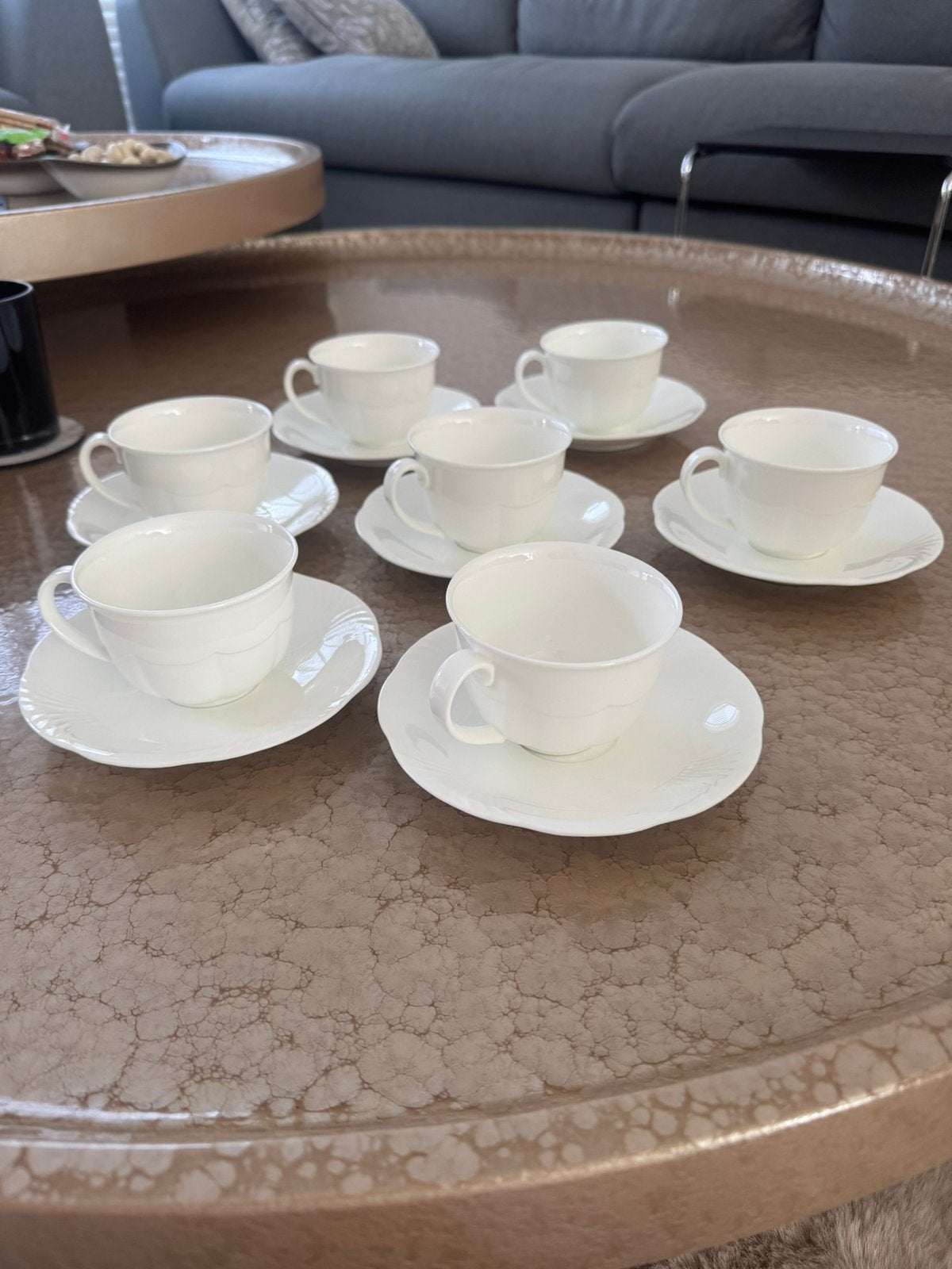 Villeroy & Boch – 7 nieuwe kopjes met schotels | Bone China, Antiek en Kunst, Ophalen of Verzenden