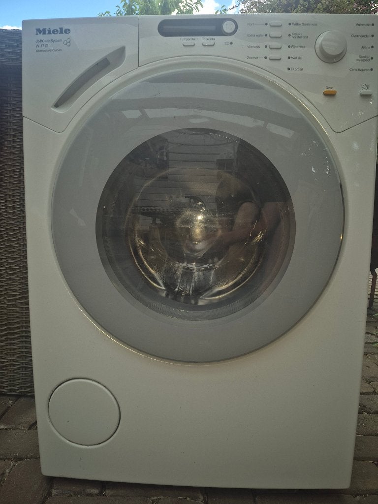 Wasmachine Miele  W1713, Ophalen, 1200 tot 1600 toeren, Gebruikt, 4 tot 6 kg