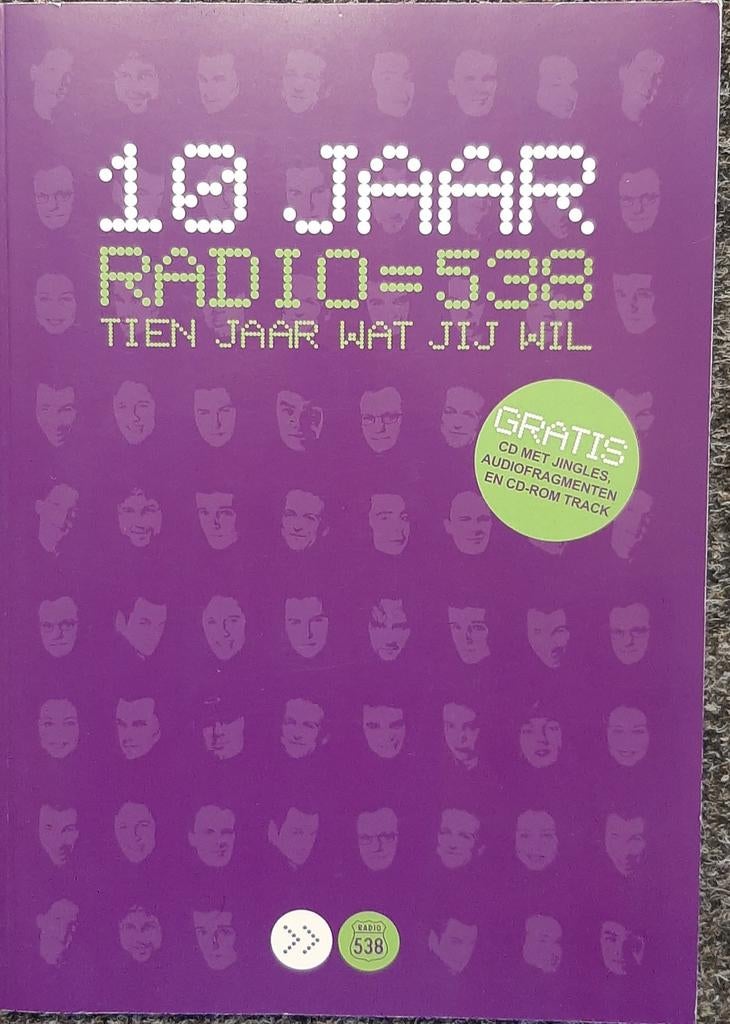 Boek 10 jaar Radio 538 met CD, Ophalen of Verzenden