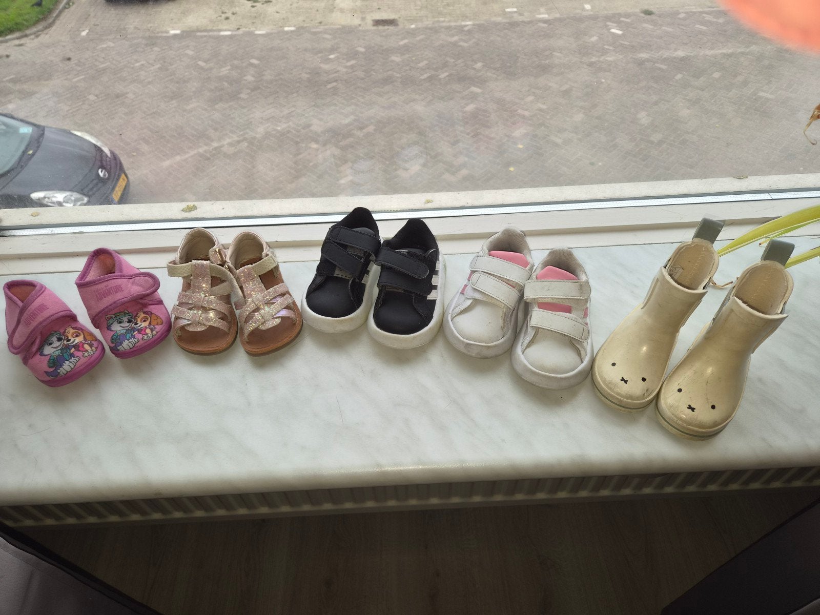 Diverse kinderschoenen en laarzen - Maat 20, Ophalen, Gebruikt, Meisje, Diverse merken
