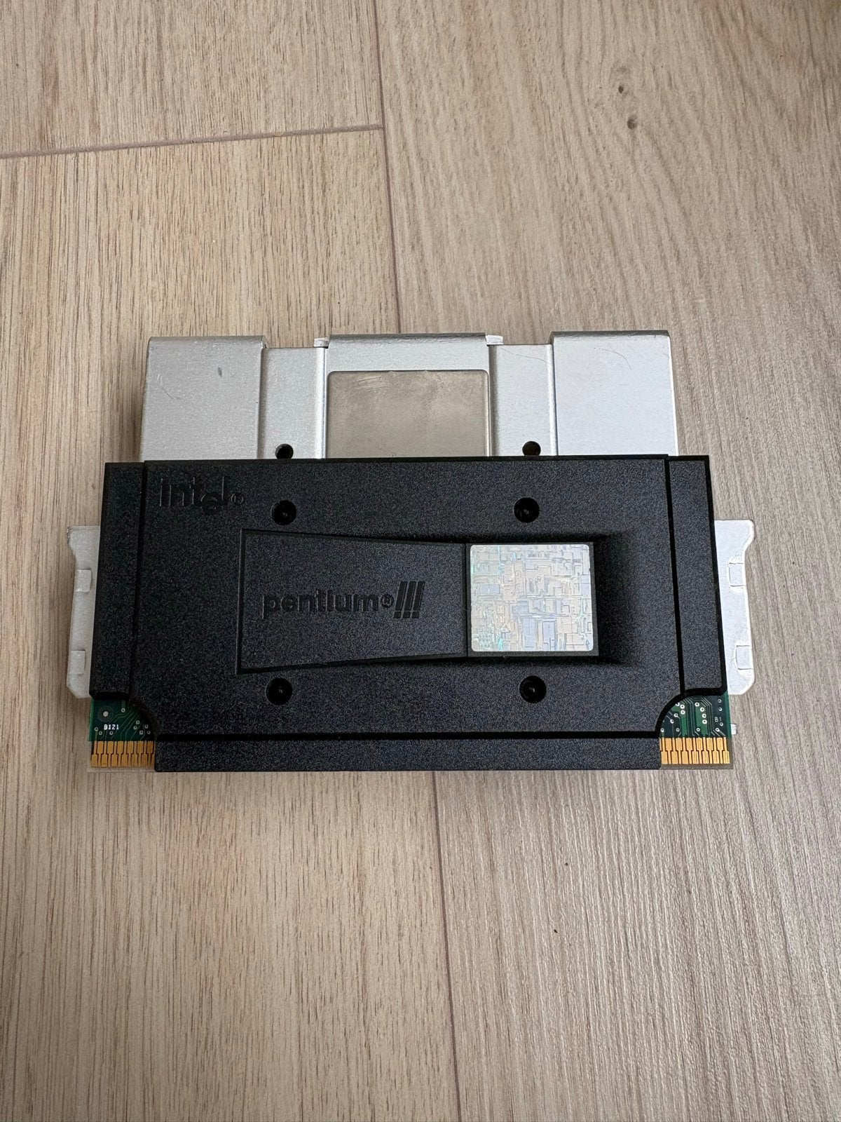 Intel Pentium III Processor - Vintage CPU, Computers en Software, Ophalen of Verzenden, Gebruikt, 2-core, Minder dan 2 Ghz