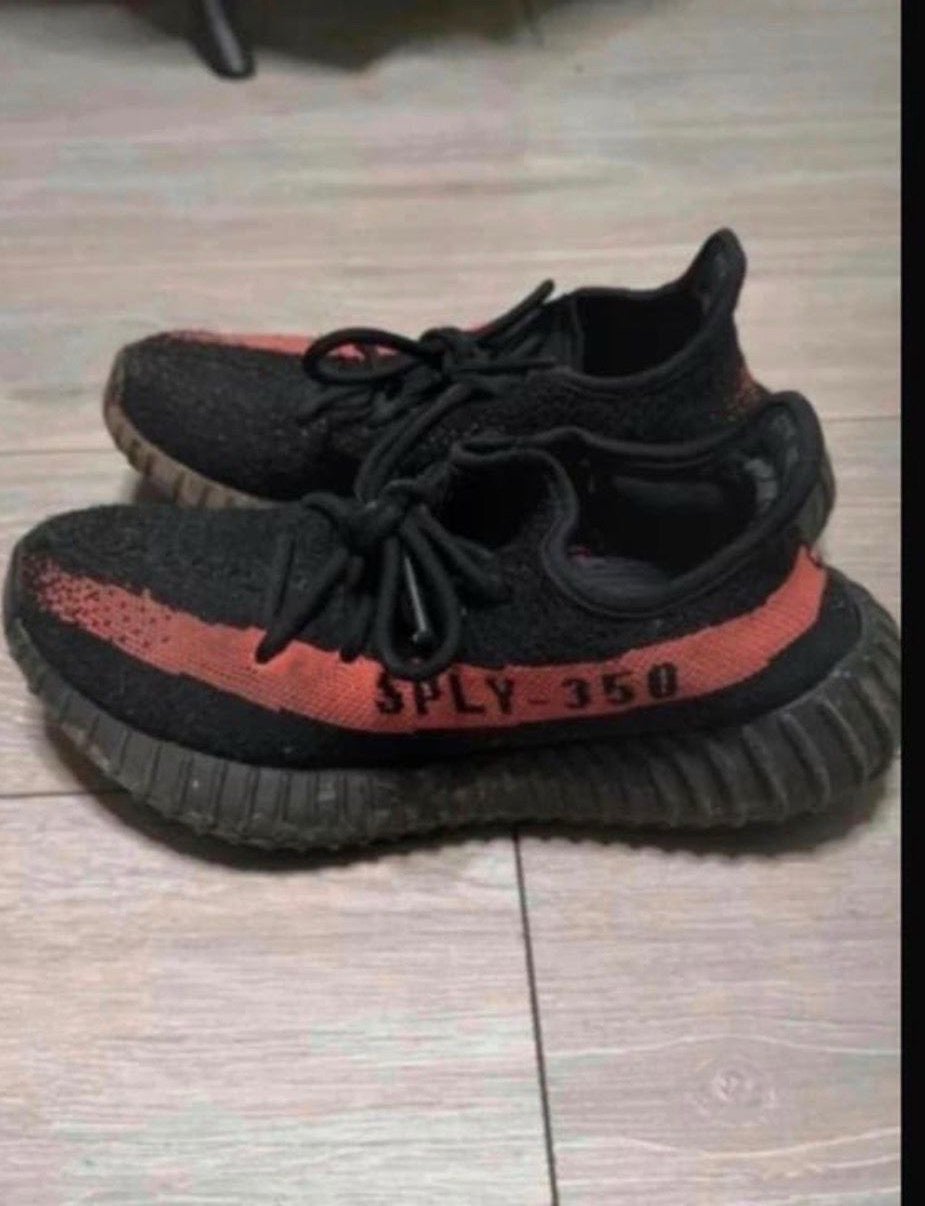 Yeezy boost 350, Ophalen of Verzenden, Zo goed als nieuw, Sneakers of Gympen
