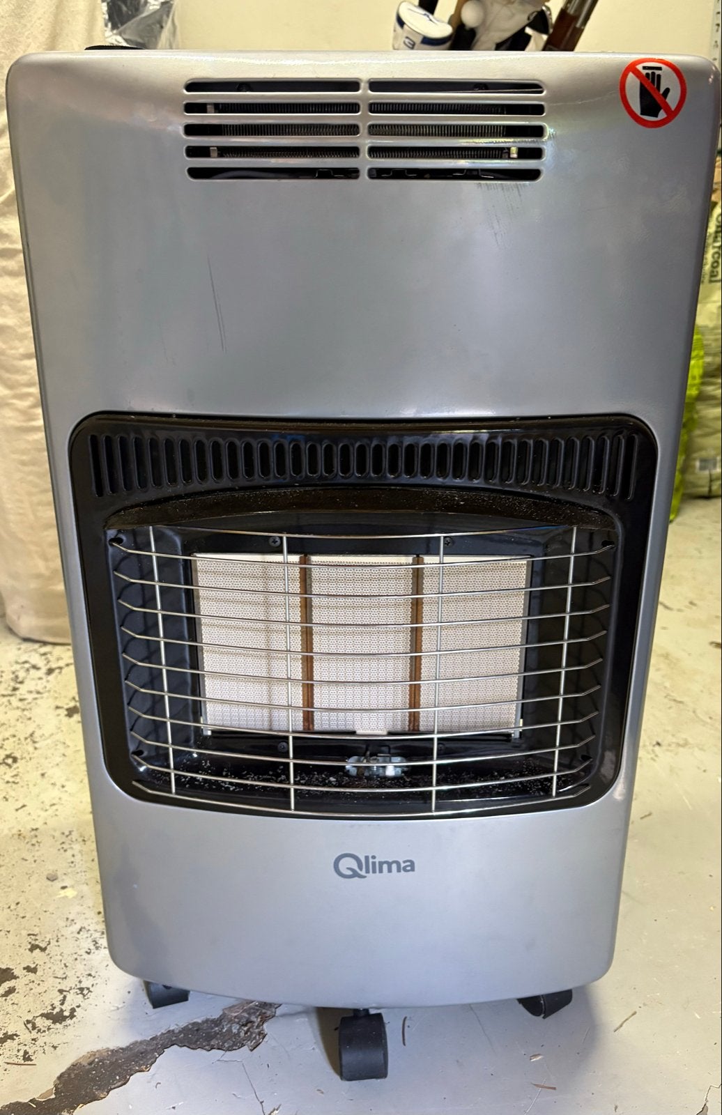 Qlima gaskachel met gasfles, Ophalen, Gebruikt, Kachel, Minder dan 60 cm