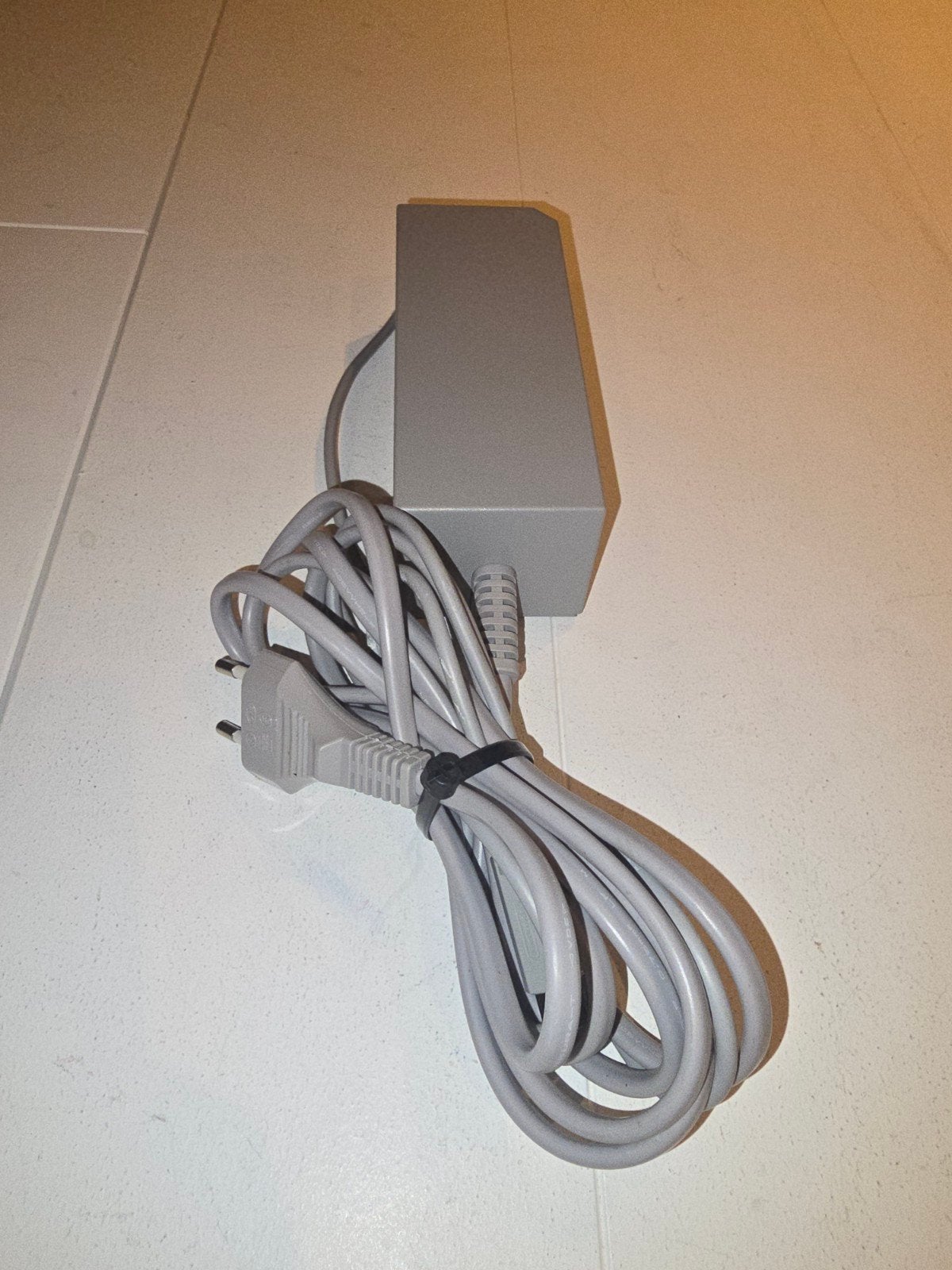 Originele Nintendo Wii Voeding / Adapter (RVL-002(EUR)), Ophalen of Verzenden, Zonder controller