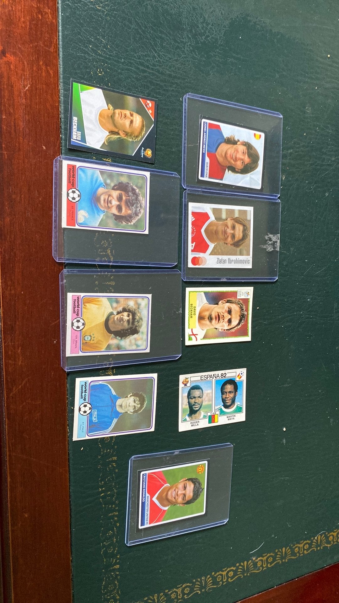 Panini oa ronaldo messi zlatan platini beckham, Verzamelen, Sportartikelen en Voetbal, Ophalen of Verzenden, Zo goed als nieuw