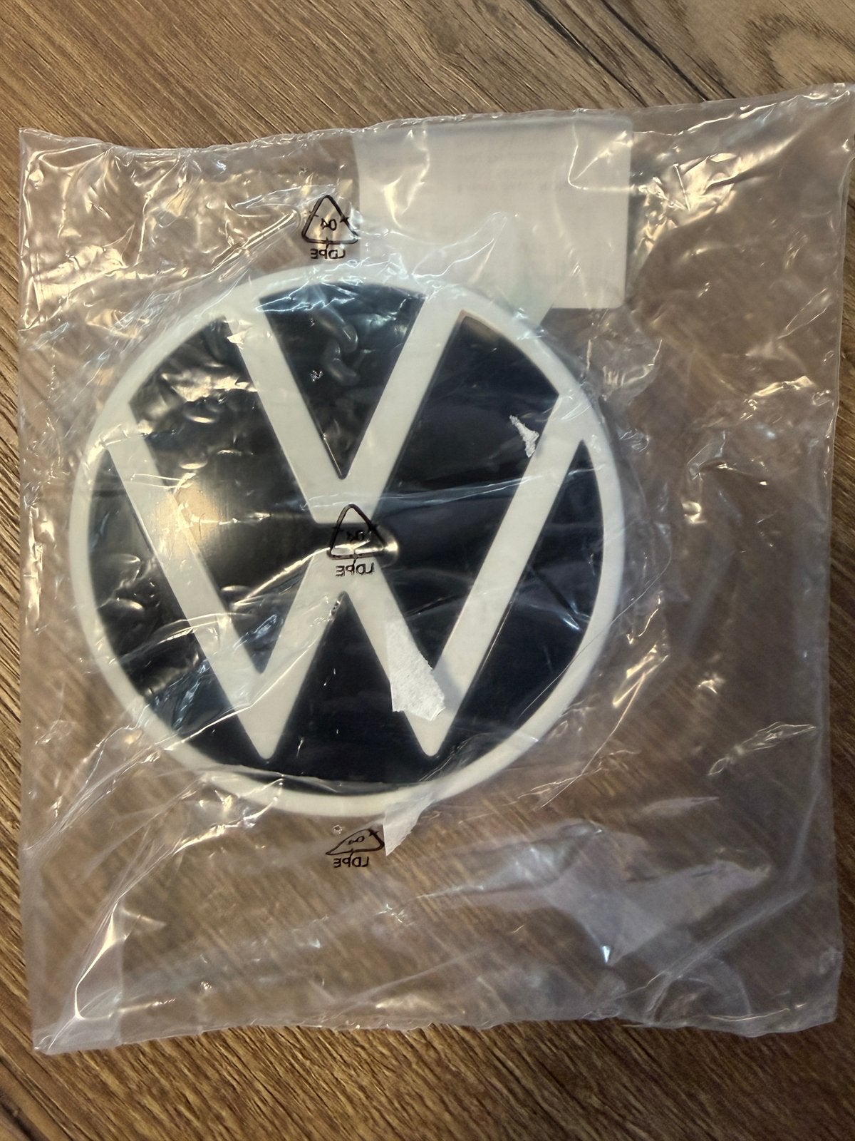 VW Embleem NIEUW, Ophalen of Verzenden