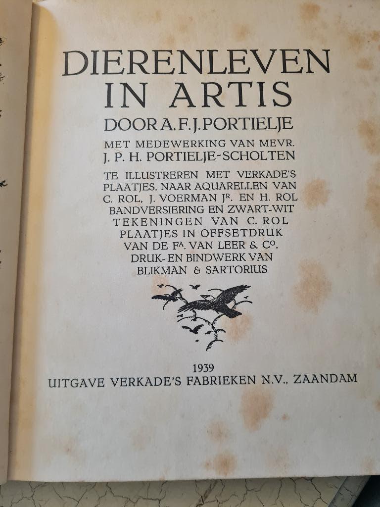 dierenleven in Artis boek Verkade, Ophalen of Verzenden, Zo goed als nieuw, Verkade, Plaatjesalbum