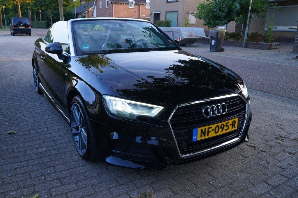 Audi A3 1.4 Tfsi 110KW Cabrio S-tronic 2017 Zwart, Auto's, Audi, Dealer onderhouden, 730 kg, 1370 kg, 4 cilinders