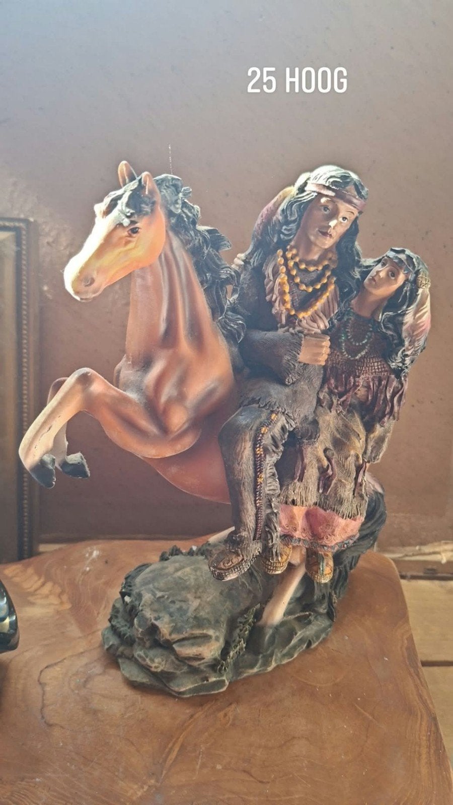 Beeld Indianen te paard - 25 cm hoog, Groep mensen, Ophalen of Verzenden, 20 - 50 cm, Beeld