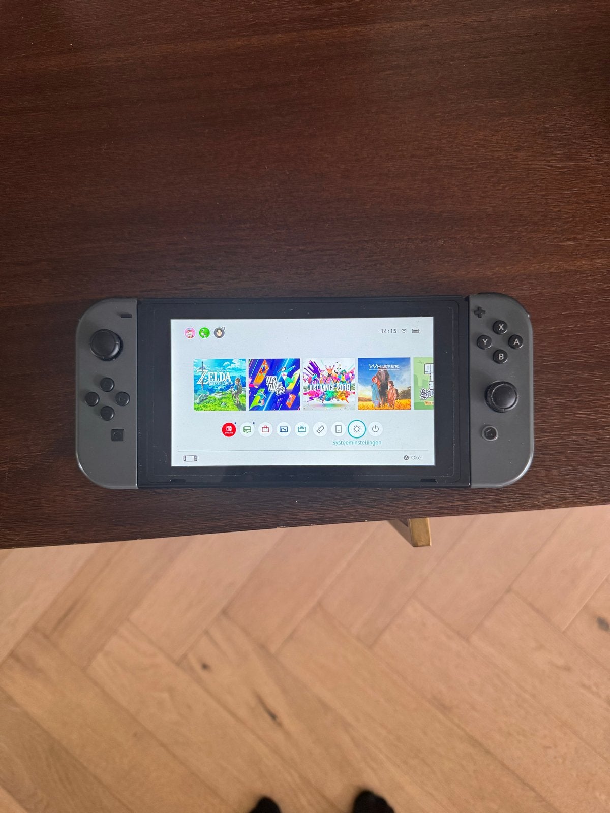 Nintendo Switch V2 met Joy-Cons en accessoires, Spelcomputers en Games, Spelcomputers | Nintendo Switch, Ophalen of Verzenden