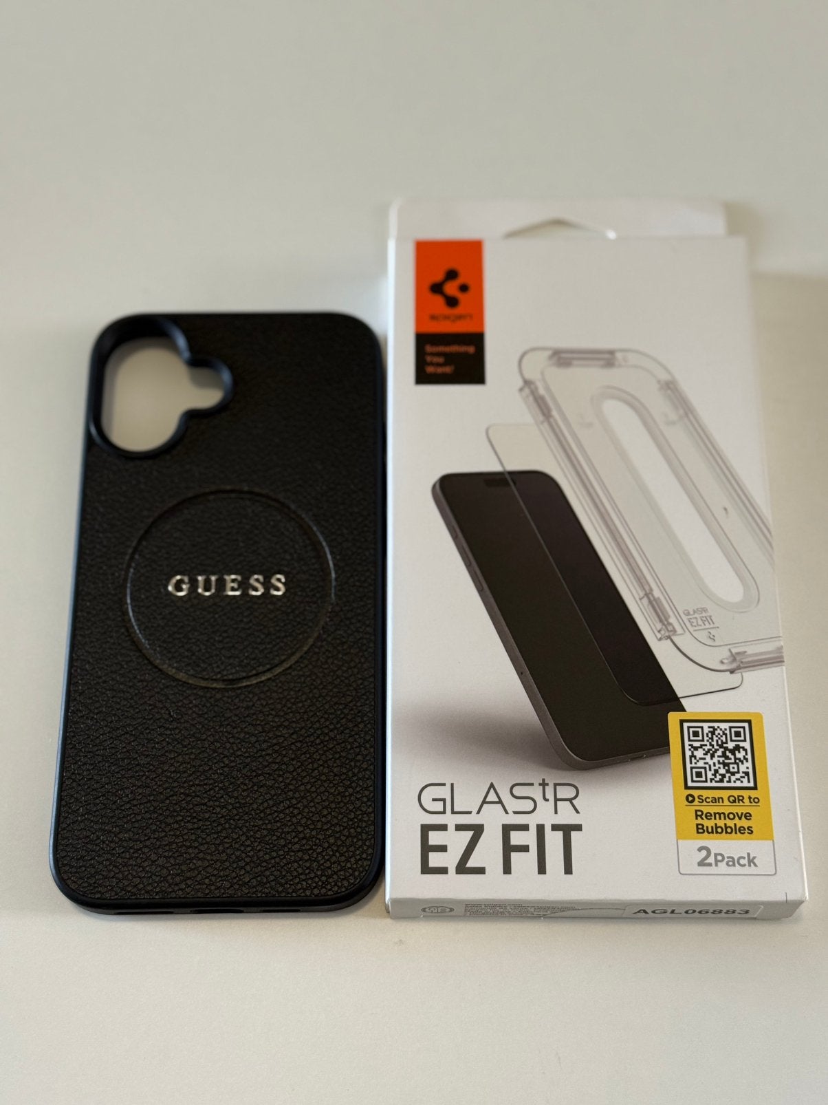 iPhone 16 Plus hoesje + Screen Protector, Kunststof, IPhone 16 Plus, Zwart, Frontje of Cover