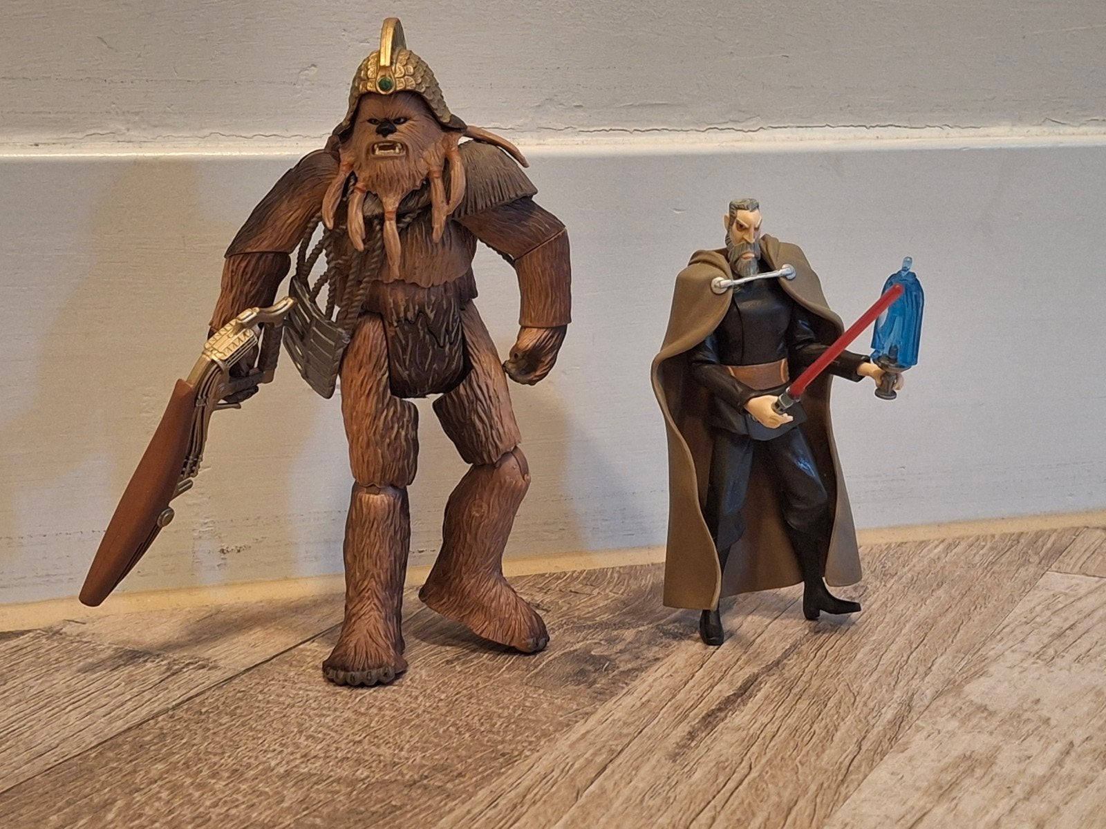 Star Wars 3.75 inch Wookie Warrior en Animated Count Dooku, Ophalen of Verzenden, Zo goed als nieuw, Actiefiguurtje