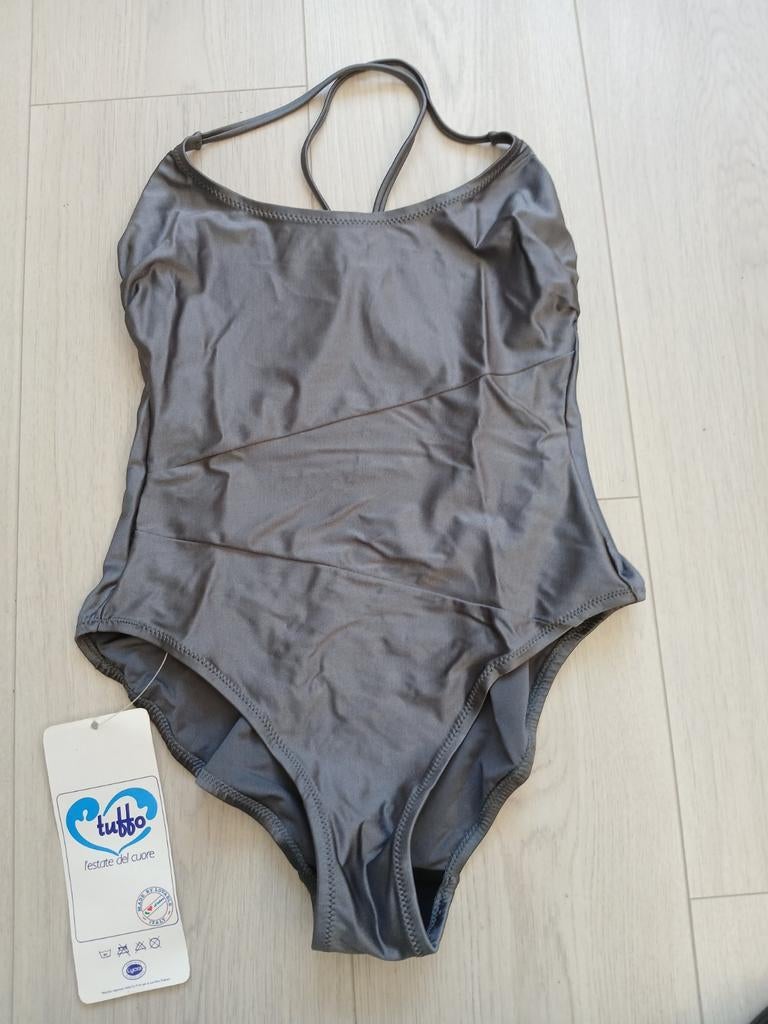 Tuffo nieuw grijs badpak maat 42, Kleding | Dames, Tuffo, Nieuw, Badpak, Ophalen of Verzenden