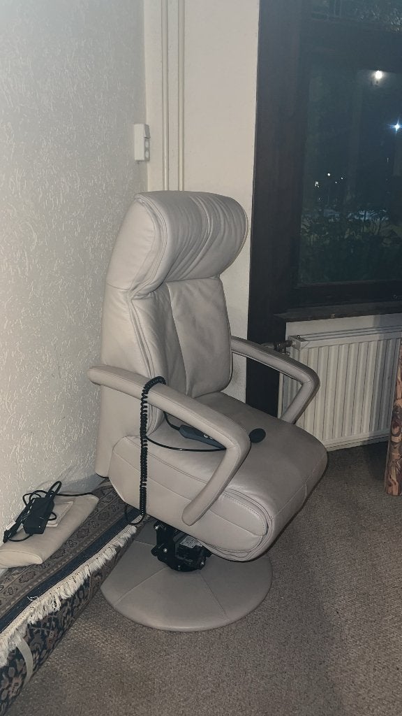 Prominent relax stoel, Huis en Inrichting, Ophalen, Zo goed als nieuw, Leer, Eén