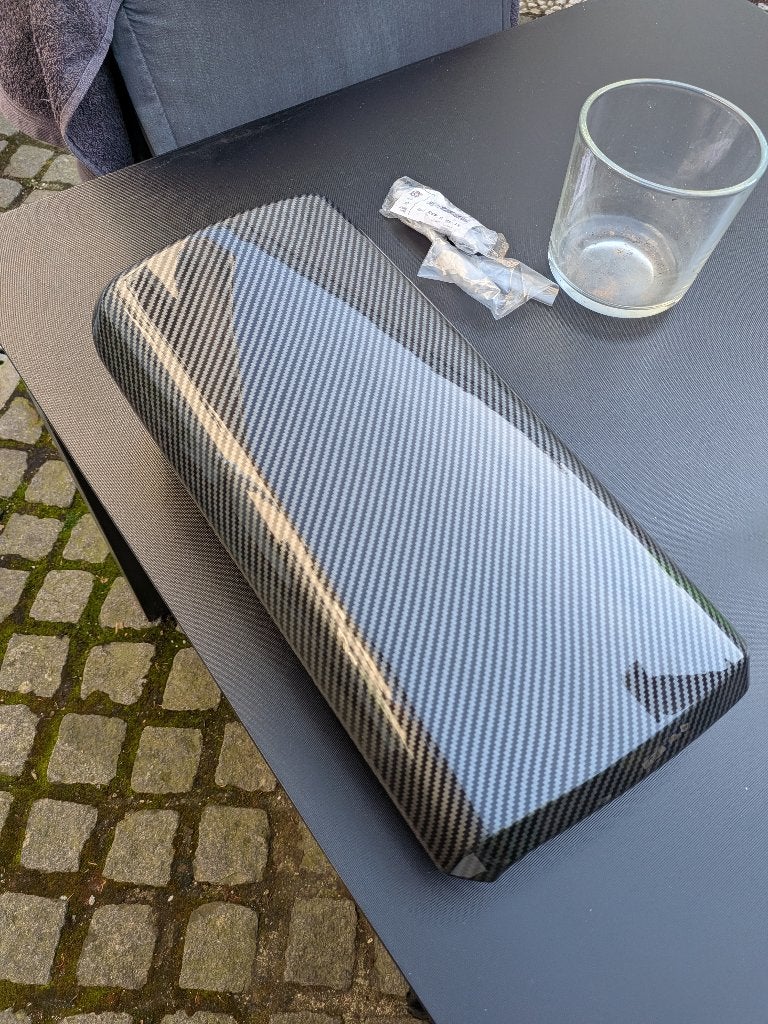 BMW G20 armsteun orgineel met een carbon opzetplaat, Ophalen of Verzenden, Nieuw, BMW