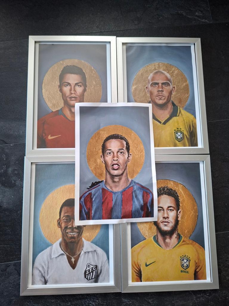 4 postertjes met voetballegendes en 4 aluminium lijsten, 30 cm, 20 cm, Ophalen of Verzenden, Zo goed als nieuw
