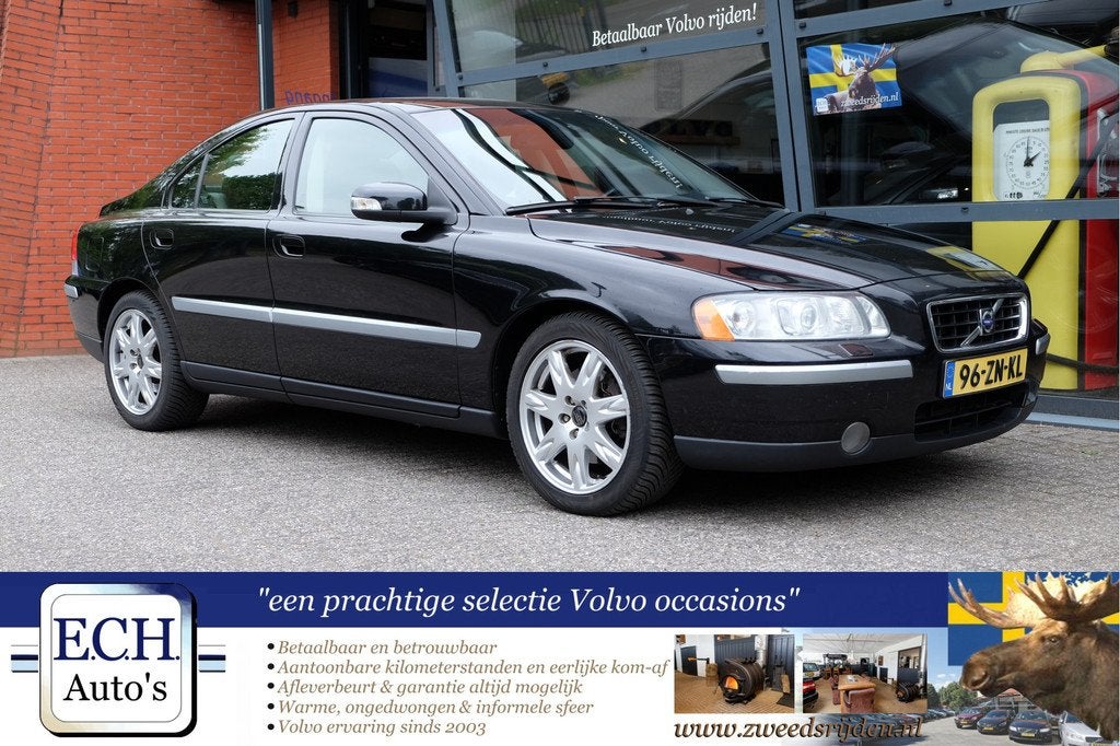 Volvo S60 2.0T 180 pk Drivers Edition Automaat, Schuifdak, Auto's, Volvo, Gebruikt, 179 pk, S60, Zwart