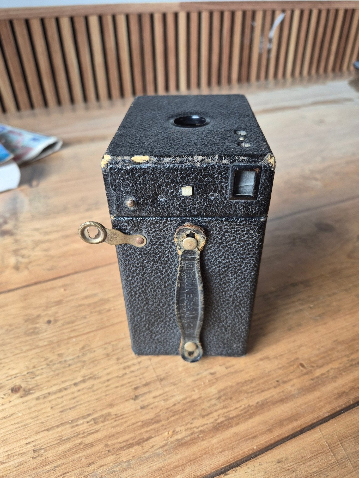 Vintage Kodak Six-20 Popular Brownie Boxcamera (ca. 1940), Antiek en Kunst, Ophalen