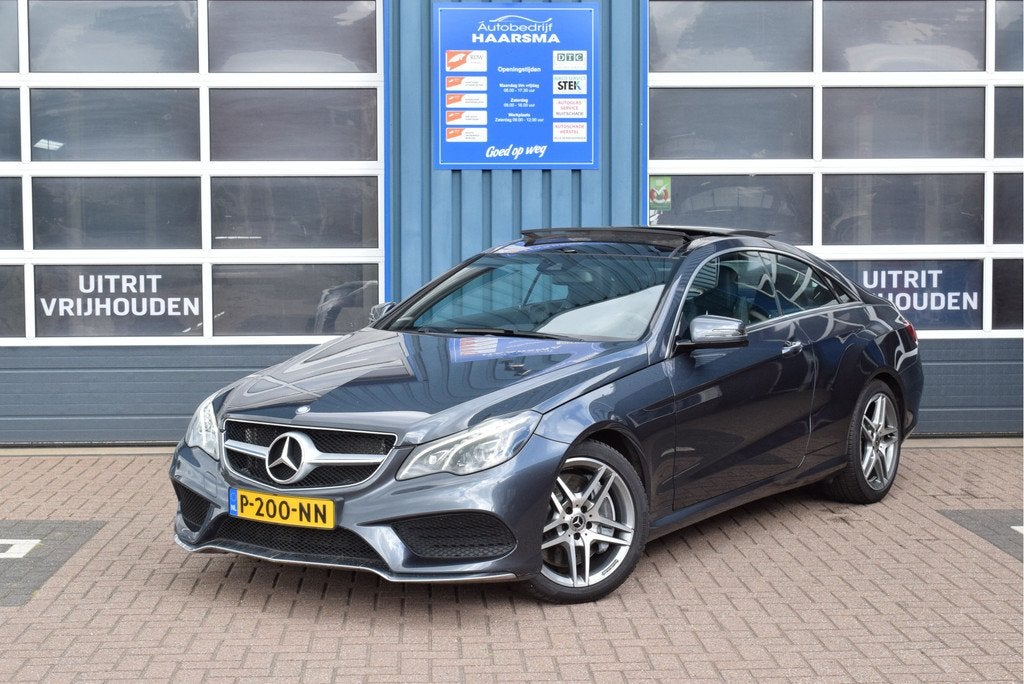 Mercedes-Benz E-Klasse Coupé 500 V8 Prestige AMG panoramada, Auto's, Euro 5, Achterwielaandrijving, Gebruikt, 1715 kg