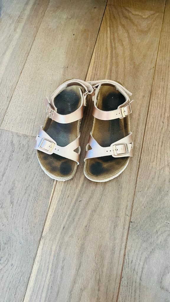 Rose gouden Birkenstocks maat 31, Kinderen en Baby's, Kinderkleding | Schoenen en Sokken, Ophalen of Verzenden, Gebruikt, Meisje