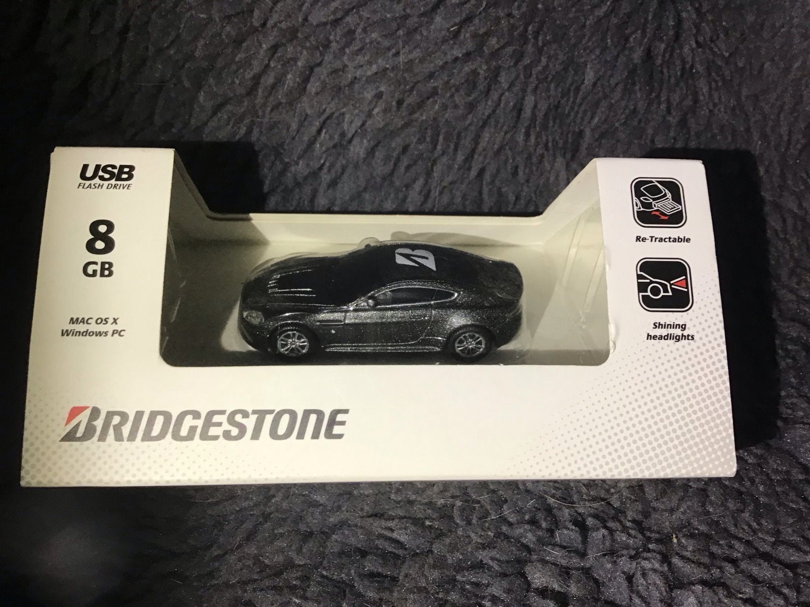 Bridgestone USB Flash Drive 8GB - Auto Model, Ophalen of Verzenden, Nieuw, 8 GB