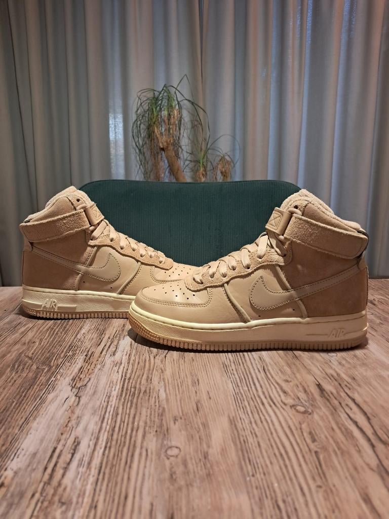 Nike Air Force 1 High 'Bio Beige' Size 36,5, Kleding | Dames, Schoenen, Gedragen, Sneakers of Gympen, Beige, Ophalen of Verzenden